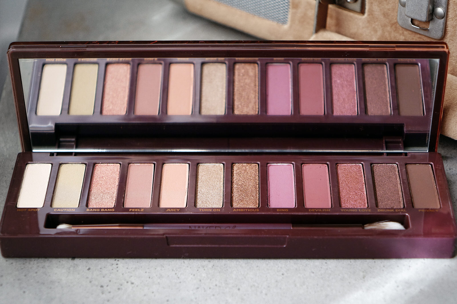 Urban Decay Naked Cherry Palette Collection - Naked Cherry 