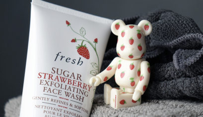 Le nettoyant exfoliant Sugar Strawberry à la fraise de Fresh