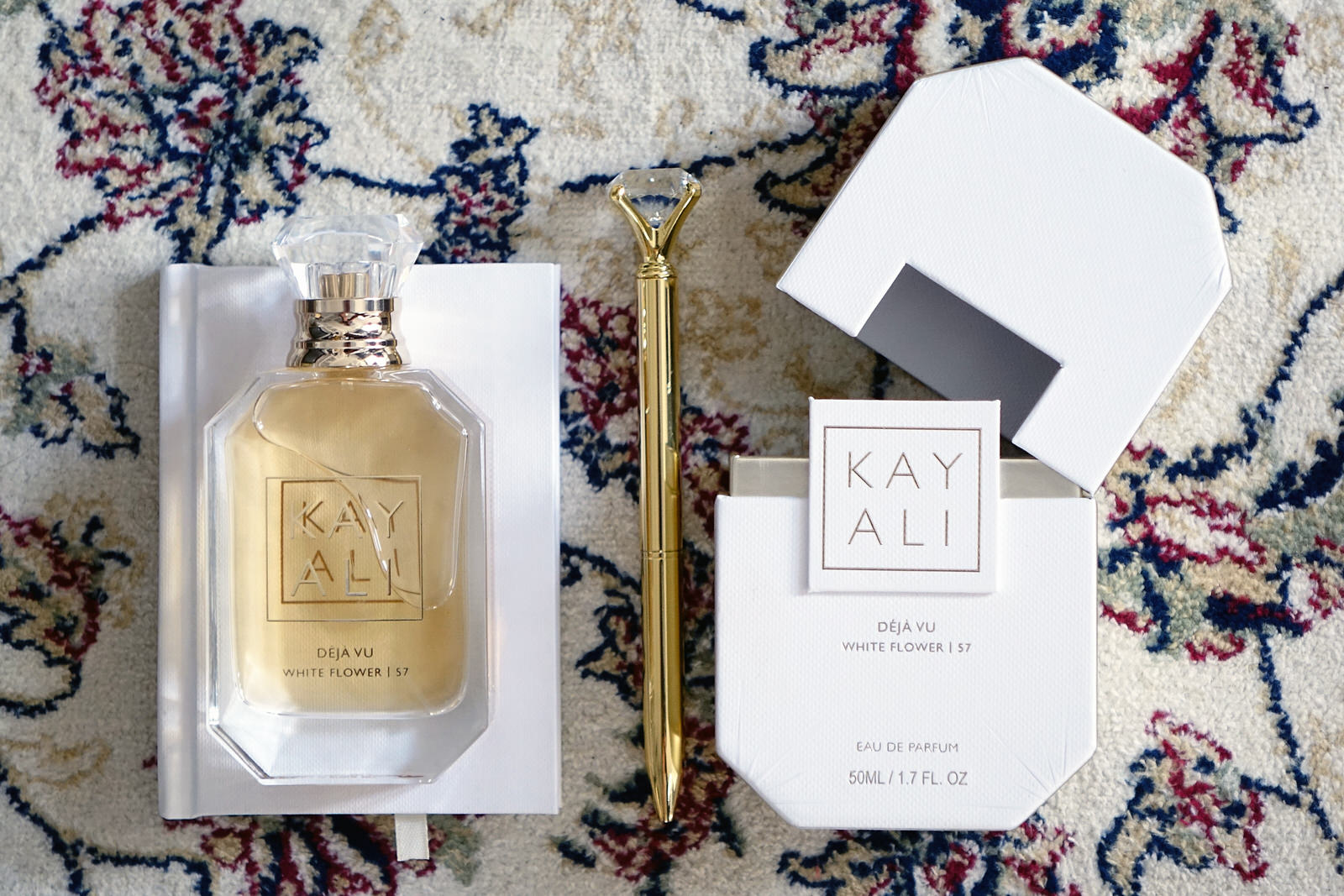 Le nouveau parfum Déjà Vu - White Flower de Kayali