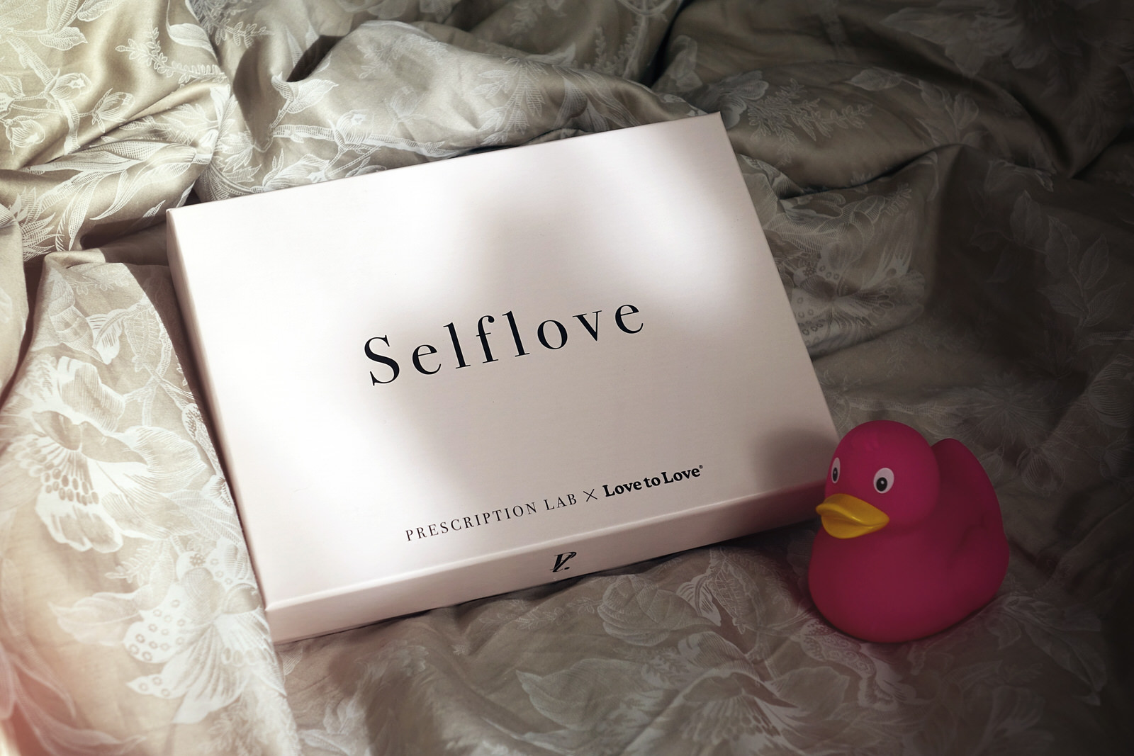 Contenu de la box Prescription Lab, Self Love en collab' avec Love to Love, pour la Saint Valentin