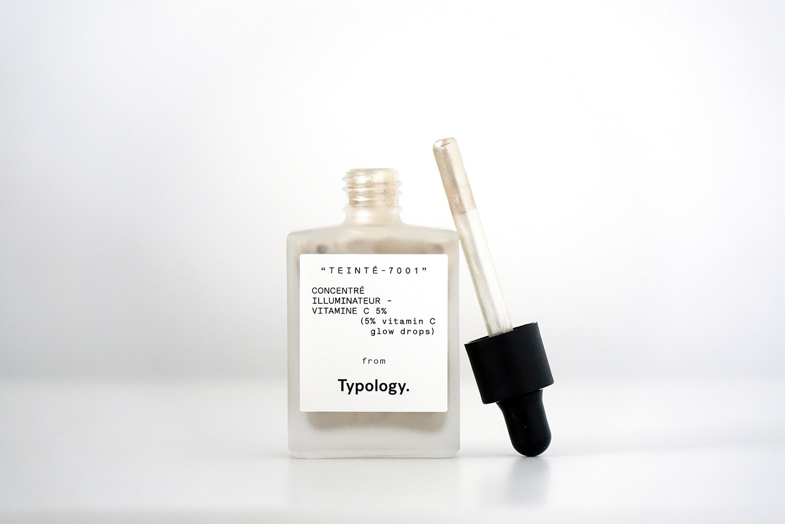 Les soins Typology pour illuminer e regard