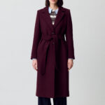 Les looks de Karine Le Marchand dans l'amour est dans le pré